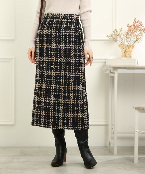 couture brooch(クチュールブローチ)の「◆【パッと目を惹く主役級アイテム】ループツイードナローロングスカート(スカート・レディース・ブラック系1/ネイビー系1・36/38/40/42)」の2枚目の写真