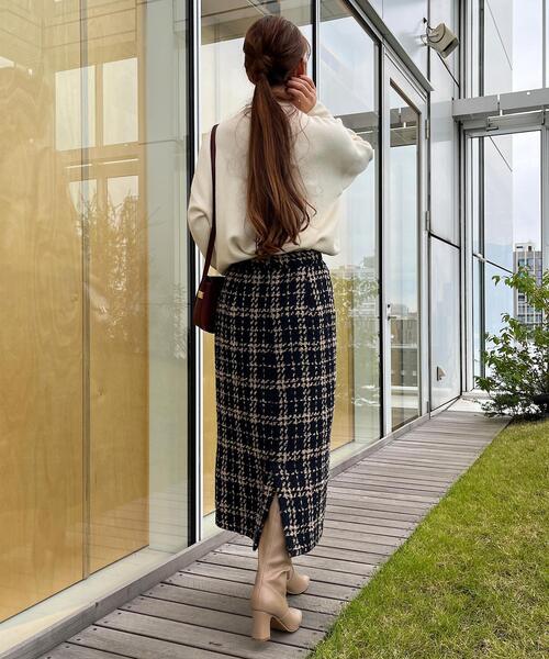 couture brooch(クチュールブローチ)の「◆【パッと目を惹く主役級アイテム】ループツイードナローロングスカート(スカート・レディース・ブラック系1/ネイビー系1・36/38/40/42)」の16枚目の写真