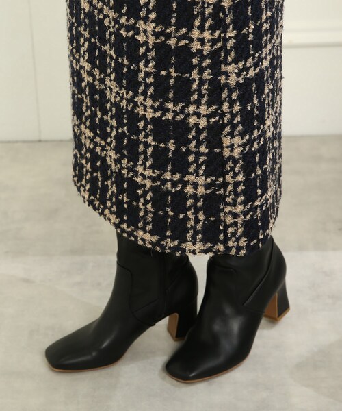 couture brooch(クチュールブローチ)の「◆【パッと目を惹く主役級アイテム】ループツイードナローロングスカート(スカート・レディース・ブラック系1/ネイビー系1・36/38/40/42)」の11枚目の写真