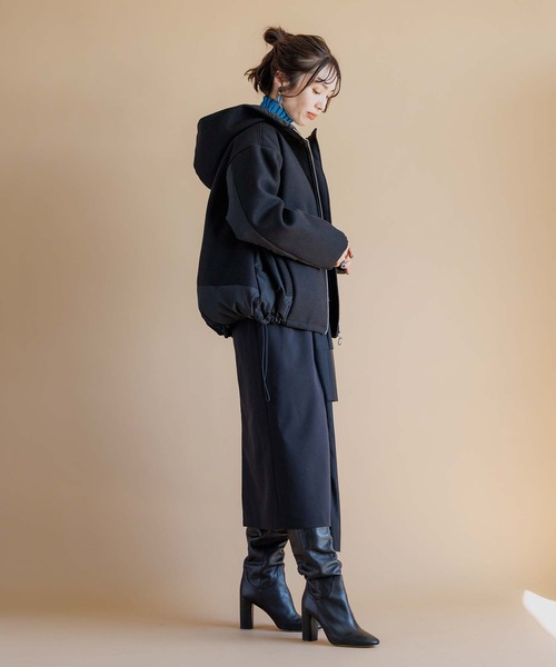 RAW FUDGE（ローファッジ）の「起毛ニット×タフタ２WAYフードダウン（ダウンジャケット/コート・レディース・ブラック/オフホワイト・M）」の18枚目の写真