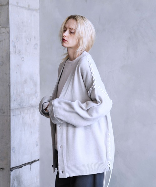 JUNRED（ジュンレッド）の「【MASAKI × JUNRed】ステッチレースアップルーズカーディガン（カーディガン/ボレロ・メンズ・チャコールグレー/ブラック/グレイッシュベージュ・S/M/L）」の18枚目の写真