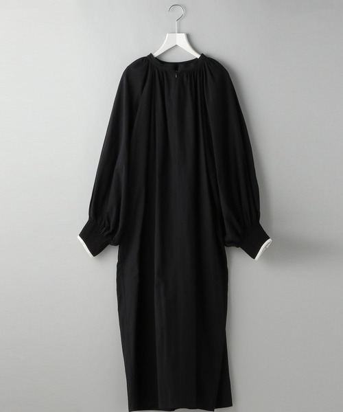 e/rm（イーアールエム）の「【e/rm】ボリュームスリーブワンピース（ワンピース・レディース・アイボリー/ブラック・FREE）」の2枚目の写真