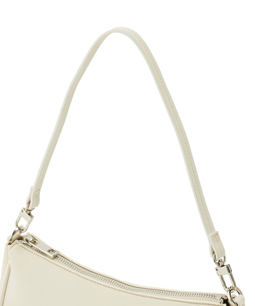 ADAM ET ROPE'（アダムエロペ）の「ネオプレンワンハンドルバッグ（ショルダーバッグ・レディース・オフホワイト/ブラック系その他・FREE）」の7枚目の写真