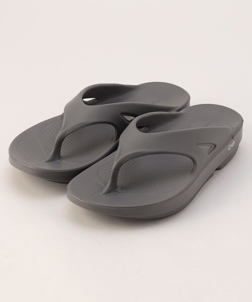 FREAK'S STORE（フリークスストア）の「OOFOS/ウーフォス OOriginal/ウーオリジナル（サンダル・レディース・ブラック/グレー/グリーン/ワインレッド/ベージュ/サックスブルー・7/6/8/5）」の15枚目の写真