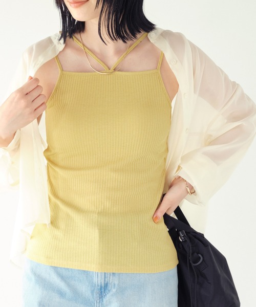 Chaco closet(チャコ クローゼット)の「リブカップ付きダブルストラップキャミソール(キャミソール・レディース・ブラック/オフホワイト/ブラウン/グリーン/イエロー・FREE)」の2枚目の写真