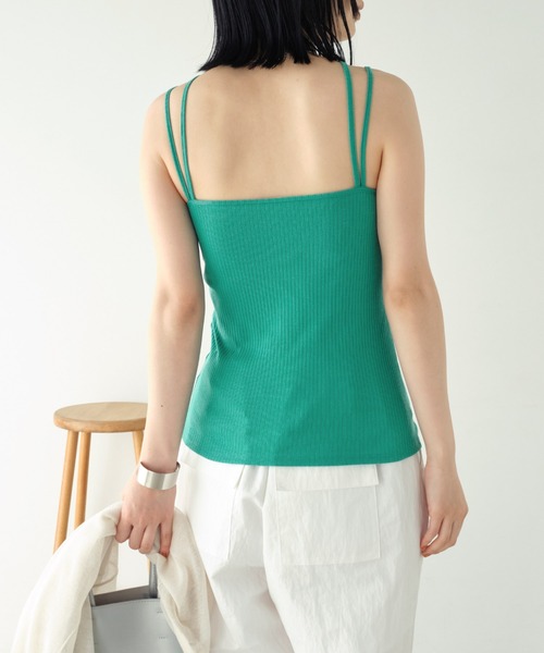 Chaco closet(チャコ クローゼット)の「リブカップ付きダブルストラップキャミソール(キャミソール・レディース・ブラック/オフホワイト/ブラウン/グリーン/イエロー・FREE)」の19枚目の写真