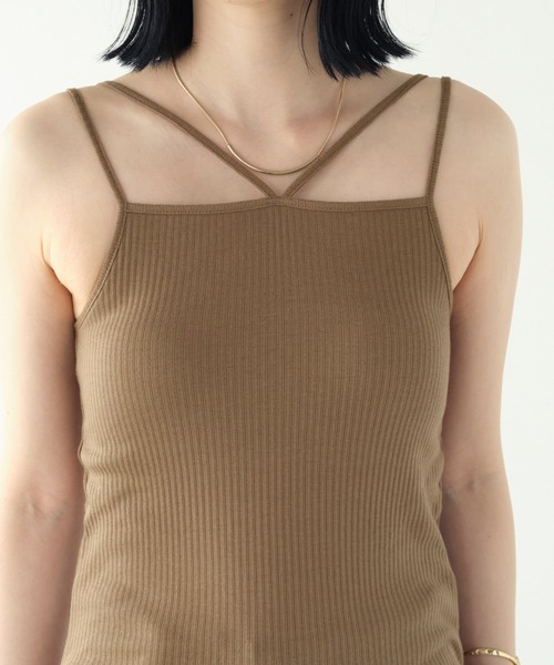 Chaco closet(チャコ クローゼット)の「リブカップ付きダブルストラップキャミソール(キャミソール・レディース・ブラック/オフホワイト/ブラウン/グリーン/イエロー・FREE)」の10枚目の写真