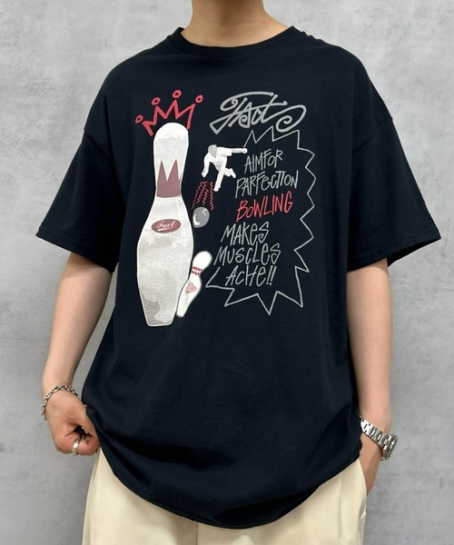WHO'S WHO gallery（フーズフーギャラリー）の「COOPER FACTボーリングフォトビッグTEE（Tシャツ/カットソー・レディース・サックスブルー/ベージュ/ホワイト/ブラック/チャコールグレー・FREE）」の2枚目の写真