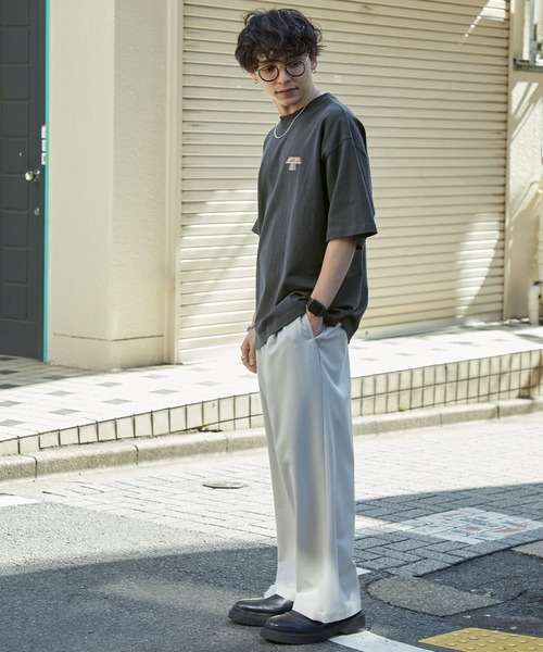 ツアーグラフィックデザイン ルーズ半袖Tシャツ MONO-MART│MONO
