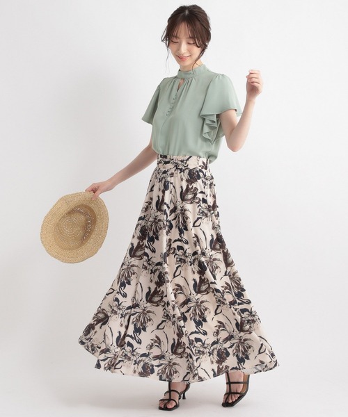 Andemiu(アンデミュウ)の「スタンドラッフルブラウス197857(シャツ/ブラウス・レディース・ネイビー/ホワイト/ライトグリーン/ライトイエロー・FREE)」の16枚目の写真