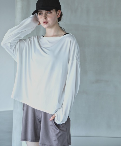 aity(アイティ)の「オフショルダー&ショートパンツ 長袖ラッシュガード上下セットアップ レディース(ラッシュガード・レディース・カーキ/モカ/その他2/その他4/その他3/ブラック/その他1/チャコール・L~LL/M~L)」の6枚目の写真