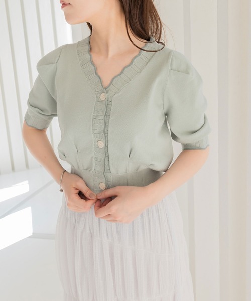 RANDA（ランダ）の「スカラップデザインショートカーデ（カーディガン/ボレロ・レディース・クリーム/ブラック/オレンジ/グリーン・FREE）」の3枚目の写真