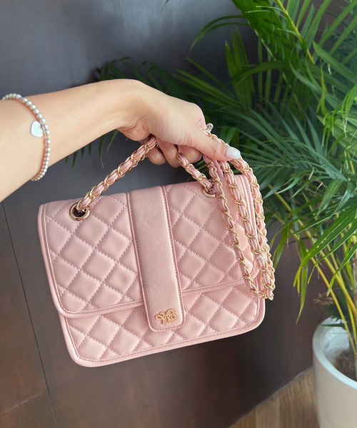 one after another NICE CLAUP（ワンアフターアナザーナイスクラップ）の「NCエンブレム付き/キルティングバックショルダーバック（ショルダーバッグ・レディース・ピンク/アイボリー/ブラック・FREE）」の10枚目の写真