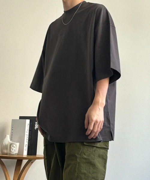 CREARE -LINO-(クレアーレリノ)の「【USAコットン】ヘビーウエイト オーバーサイズ ビック フットボール ルーズ Tシャツ<ユニセックス>(Tシャツ/カットソー・メンズ・アイボリー/ブラック/ホワイト/ネイビー/チャコールグレー/ブラウン/ブラック系その他・L/XL/M)」の18枚目の写真