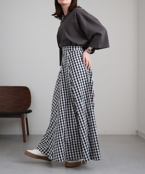 CREARE -LINO-(クレアーレリノ)の「【USAコットン】ヘビーウエイト オーバーサイズ ビック フットボール ルーズ Tシャツ<ユニセックス>(Tシャツ/カットソー・メンズ・アイボリー/ブラック/ホワイト/ネイビー/チャコールグレー/ブラウン/ブラック系その他・L/XL/M)」の15枚目の写真