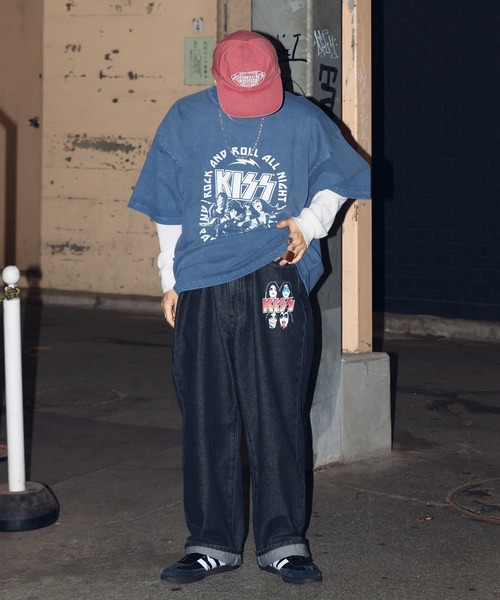 Perushu（ペルーシュ）の「Perushu/KISS ヴィンテージライクプリントTシャツ（Tシャツ/カットソー・メンズ・チャコールグレー/イエロー/ブルー系その他/イエロー系その他/ライトイエロー/グレー/ネイビー/ブルー/ダークグレー・MEDIUM/LARGE）」の16枚目の写真