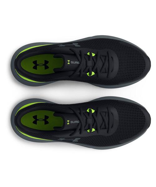 UNDER ARMOUR(アンダーアーマー)の「UAサージ3(ランニング/メンズ)(スニーカー・メンズ・ブラック系その他・25.5cm/26.0cm/28.0cm/27.5cm/26.5cm/27.0cm/25.0cm/29.0cm/28.5cm/30.0cm)」の4枚目の写真