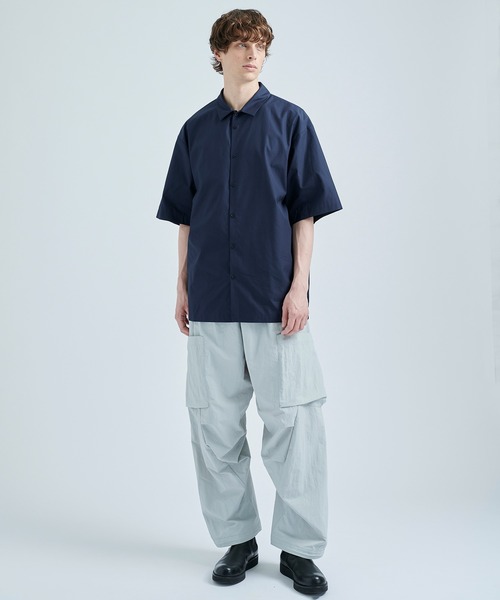 ATON（エイトン）の「【ATON / エイトン】SUVIN BROAD OVERSIZED SHIRT（シャツ/ブラウス・メンズ・ネイビー/サックスブルー・4/6）」の8枚目の写真