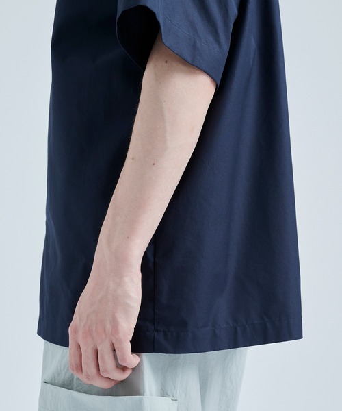ATON（エイトン）の「【ATON / エイトン】SUVIN BROAD OVERSIZED SHIRT（シャツ/ブラウス・メンズ・ネイビー/サックスブルー・4/6）」の11枚目の写真