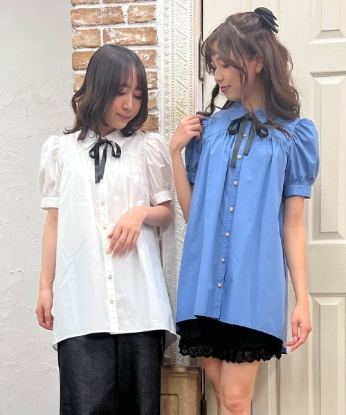axes femme(アクシーズファム)の「パフスリーブシャツチュニ(チュニック・レディース・ブルー/ブラック/キナリ・MEDIUM)」の13枚目の写真