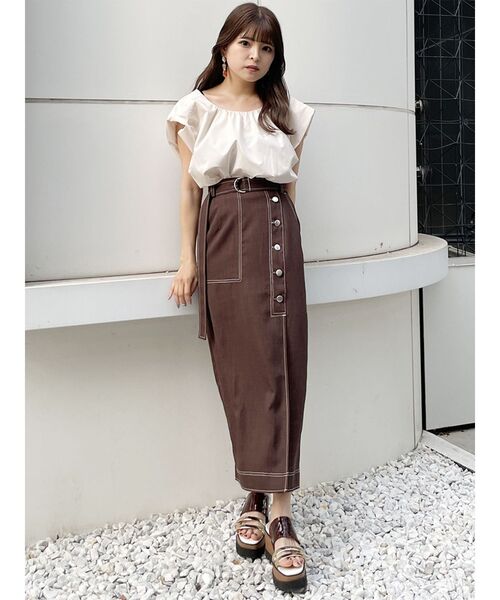 MURUA（ムルーア）の「アシメフロントボタンスカート（スカート・レディース・ブラック/ブラウン・1/2）」の8枚目の写真