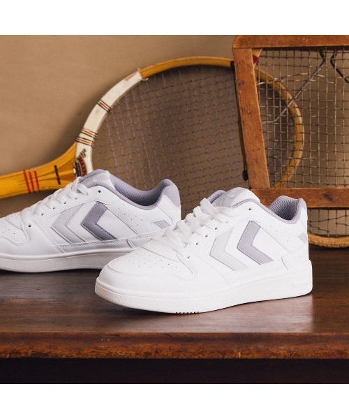 hummel(ヒュンメル)の「hummel/ヒュンメル ST. POWER PLAY WMNS/ST.パワープレー ウィメンズ(スニーカー・レディース・ホワイト×パープル/ホワイト×グリーン/ホワイト×ピンク/ホワイト系その他/ホワイト系その他3/ホワイト系その他2/ホワイト×グレー/ホワイト系その他4/ホワイト×ブルー・23cm/24cm/25cm/22.5㎝/22.5cm/25.5cm/22.5)」の7枚目の写真
