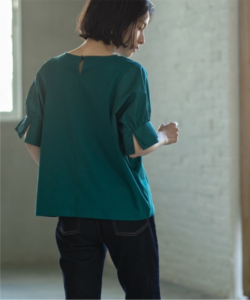 OPAQUE.CLIP（オペークドットクリップ）の「◆異素材ボリューム袖カットソー/シルク調コットン【洗濯機洗い可】（Tシャツ/カットソー・レディース・ブラック/オフホワイト/グリーン/ボルドー・38/42/36/40）」の22枚目の写真