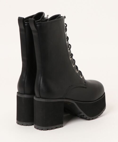 SPINNS(スピンズ)の「フェイクレザーレースアップ厚底シューズ(ブーツ・レディース・ブラック・M/L/LL)」の8枚目の写真