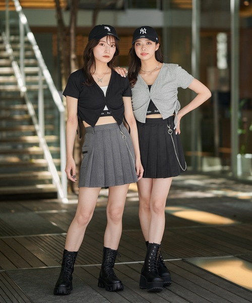 SPINNS(スピンズ)の「フェイクレザーレースアップ厚底シューズ(ブーツ・レディース・ブラック・M/L/LL)」の16枚目の写真