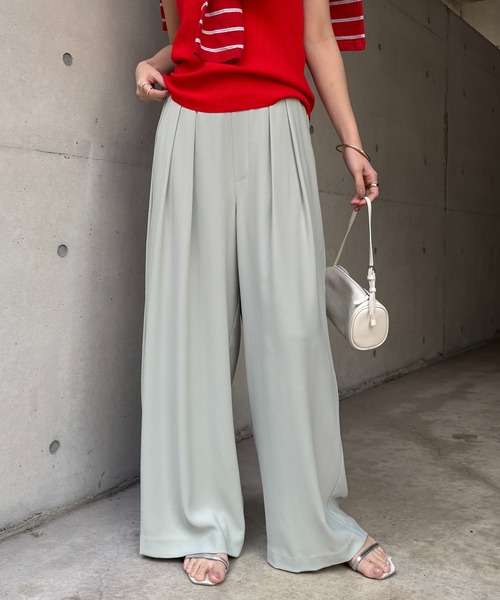 DouDou(ドゥドゥ)の「【累計販売数3万枚突破/22色4サイズ展開!】タックワイドパンツ(スラックス・レディース・ブラック/グレー/モカ/イエロー/ライトベージュ/オフホワイト/レモンイエロー/ライトグレー/サックスブルー/カーキ/ピンク/ブラウン系その他/ボルドー/ブラウン/ネイビー/グレイッシュベージュ/スカイブルー/ピンク系その他/チャコールグレー/ベージュ/ブルー/パープル/ミント・FREE/TM/PS/T/F)」の13枚目の写真