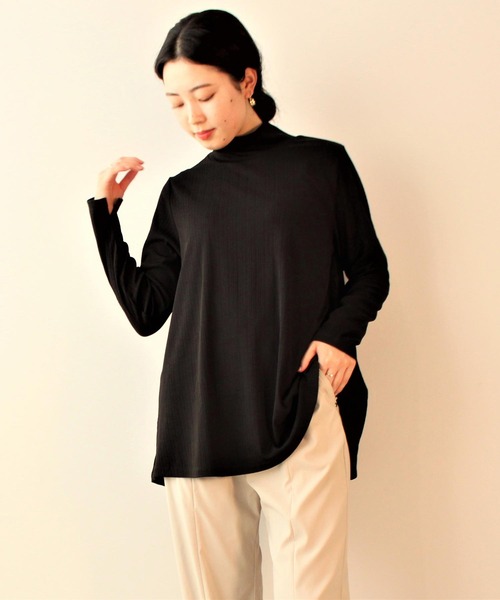 leswel(レスウェル)の「【L~5L 大きいサイズ】ランダムテレコ ボトルネック カットソー(Tシャツ/カットソー・レディース・ブラック/グレー/ブルー・4L/5L/L/3L/LL)」の3枚目の写真
