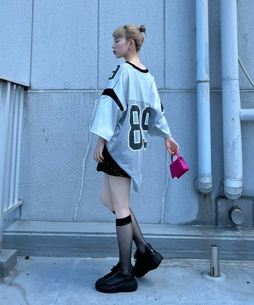 Narcissus(ナルシス)の「【Narcissus】サテンメッシュロゴTシャツ(Tシャツ/カットソー・レディース・ブラック/グレー・FREE)」の15枚目の写真