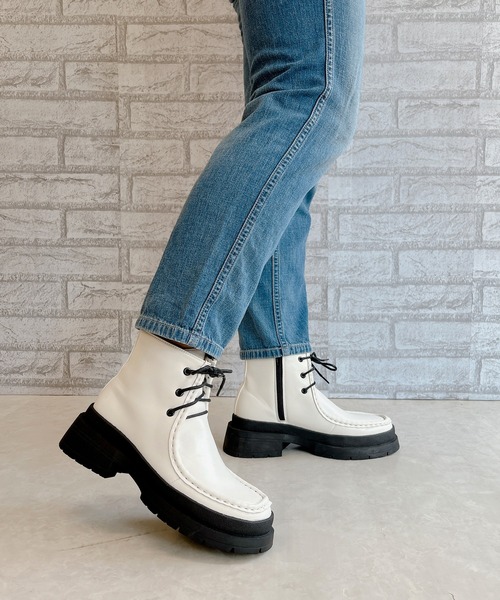 Noubel Voug Relax（ヌーベルヴォーグリラックス）の「トラックソール チロリアンブーツ（ブーツ・レディース・ホワイト/ブラック・M/LL/L/S）」の9枚目の写真