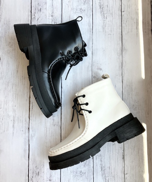 Noubel Voug Relax（ヌーベルヴォーグリラックス）の「トラックソール チロリアンブーツ（ブーツ・レディース・ホワイト/ブラック・M/LL/L/S）」の11枚目の写真