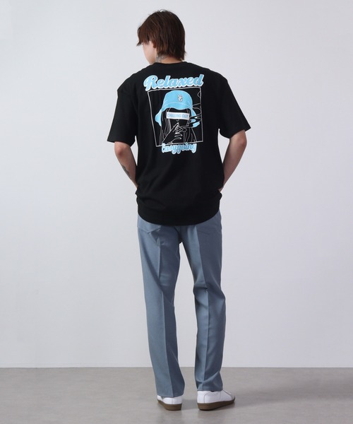 MODISH GAZE（モディシュガゼ）の「MODISH GAZE スモーキングガールRelaxed半袖Tシャツ（Tシャツ/カットソー・メンズ・ホワイト×グレー/ホワイト×ブルー/ブラック×ブルー/ブラック×グレー・XL/L/M）」の9枚目の写真