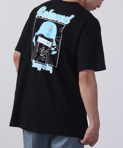 MODISH GAZE（モディシュガゼ）の「MODISH GAZE スモーキングガールRelaxed半袖Tシャツ（Tシャツ/カットソー・メンズ・ホワイト×グレー/ホワイト×ブルー/ブラック×ブルー/ブラック×グレー・XL/L/M）」の7枚目の写真