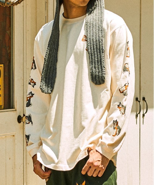go slow caravan（ゴースローキャラバン）の「超ヘビーUSA/C 柴犬と晩酌 ロングスリーブTEE（Tシャツ/カットソー・メンズ・ホワイト/ブラック・SMALL/MEDIUM/LARGE/X-LARGE）」の6枚目の写真