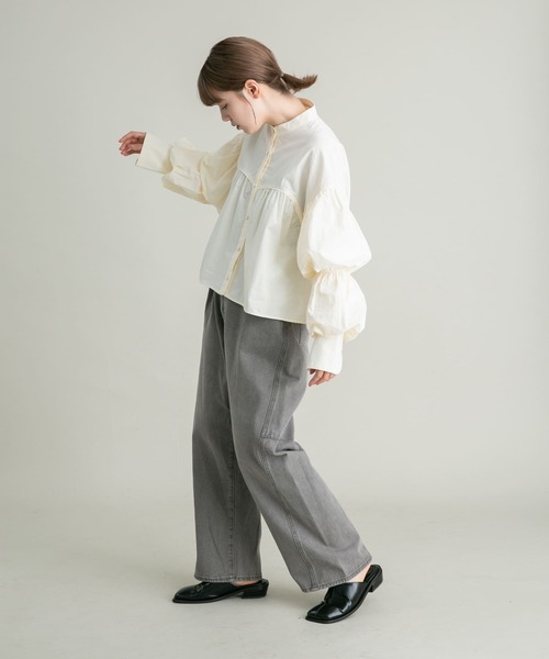 KBF（ケイビーエフ）の「ダブルスリーブギャザーシャツ（シャツ/ブラウス・レディース・ダークブラウン/アイボリー/ベージュ系その他・ONE）」の17枚目の写真