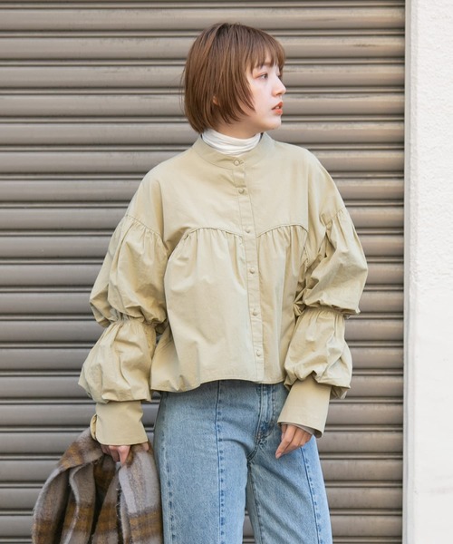 KBF（ケイビーエフ）の「ダブルスリーブギャザーシャツ（シャツ/ブラウス・レディース・ダークブラウン/アイボリー/ベージュ系その他・ONE）」の19枚目の写真