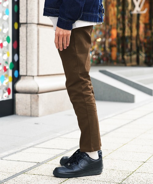 roshell(ロシェル)の「カツラギレギュラーチノ(チノパンツ・メンズ・ブラウン・SMALL/MEDIUM/LARGE)」の3枚目の写真