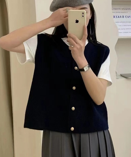 SETUP7(セットアップセブン)の「【SETUP7】くるみボタンクルーネックベスト KNF037(ベスト・レディース・グレー/ブラウン/ブラック・FREE)」の4枚目の写真