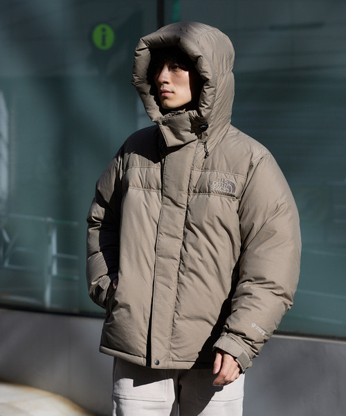 THE NORTH FACE（ザノースフェイス）の「【THE NORTH FACE / ザ ノースフェイス】Alteration Baffs Jacket（ダウンジャケット/コート・メンズ・ベージュ/ブラック・MEDIUM/X-LARGE/LARGE）」の17枚目の写真