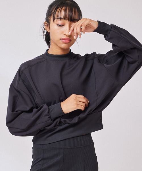 NERGY(ナージー)の「バックジッププルオーバー(その他トップス・レディース・ライトグレー/ブラック/キナリ・FREE)」の8枚目の写真