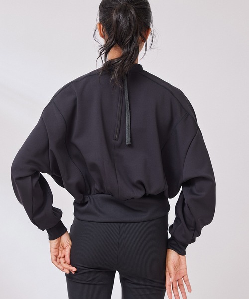 NERGY(ナージー)の「バックジッププルオーバー(その他トップス・レディース・ライトグレー/ブラック/キナリ・FREE)」の9枚目の写真