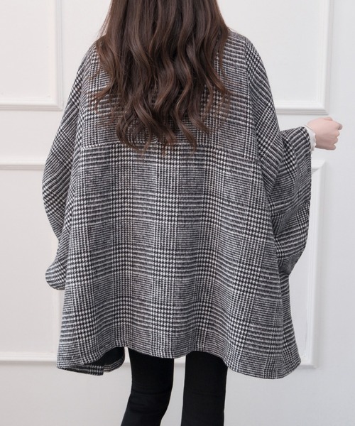 ABITOKYO（アビトーキョー）の「ビックシルエットスタンドカラーチェック柄ポンチョコート（ポンチョ・レディース・ブラック/ベージュ系その他/ブラック系その他/ベージュ/アイボリー/モカ・FREE）」の7枚目の写真