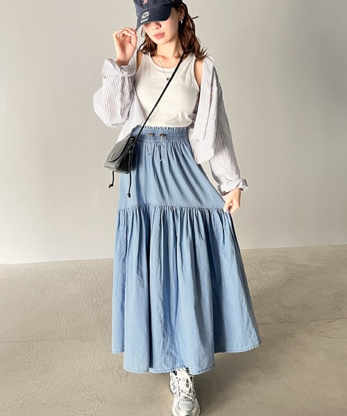 classicalelf（クラシカルエルフ）の「歩くたびにふんわり軽やか。デニムティアードフレアスカート（スカート・レディース・ブルー系その他/ブラック/ワンウォッシュ・LARGE/MEDIUM/X-LARGE/SMALL）」の14枚目の写真