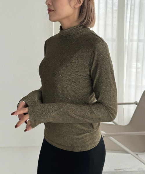 DONOBAN(ドノバン)の「【pufe】ラメフライスタートル(Tシャツ/カットソー・レディース・ブラック/シルバー/ゴールド・F)」の1枚目の写真