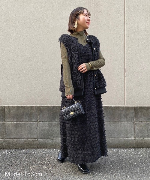 DONOBAN(ドノバン)の「【pufe】ラメフライスタートル(Tシャツ/カットソー・レディース・ブラック/シルバー/ゴールド・F)」の22枚目の写真