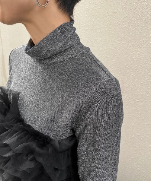 DONOBAN(ドノバン)の「【pufe】ラメフライスタートル(Tシャツ/カットソー・レディース・ブラック/シルバー/ゴールド・F)」の6枚目の写真