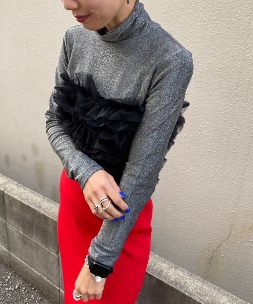 DONOBAN(ドノバン)の「【pufe】ラメフライスタートル(Tシャツ/カットソー・レディース・ブラック/シルバー/ゴールド・F)」の7枚目の写真